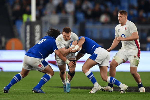 Italy two man tackle