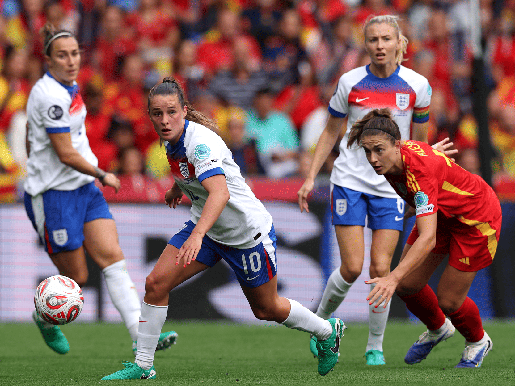 England's lionesses football team playing against Spain in the final of theEuro 2025 tournament