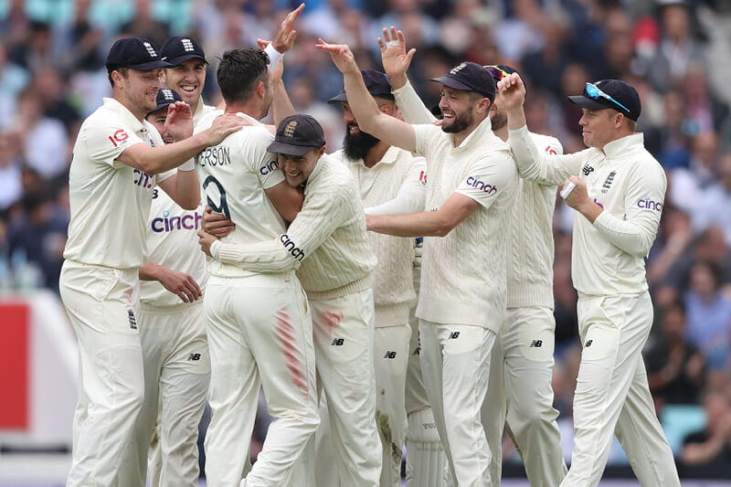 James Anderson celebrating a wicket