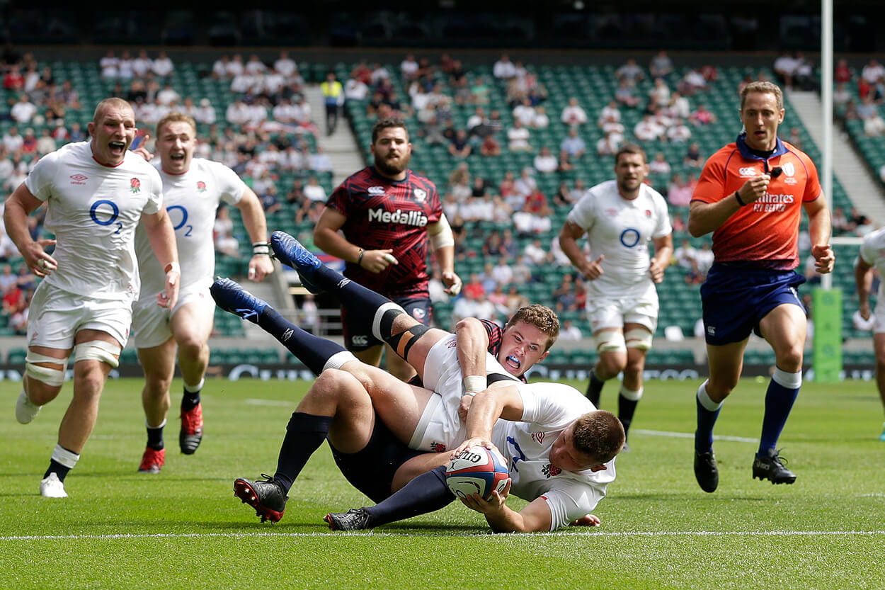 Jamie Blamire scoring against USA