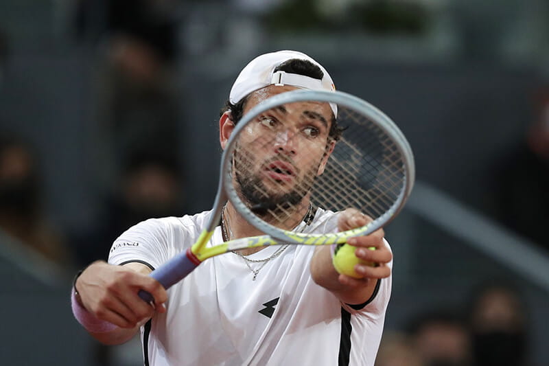 Matteo Berrettini serving at cinch Championships at The Queen's Club in 2021