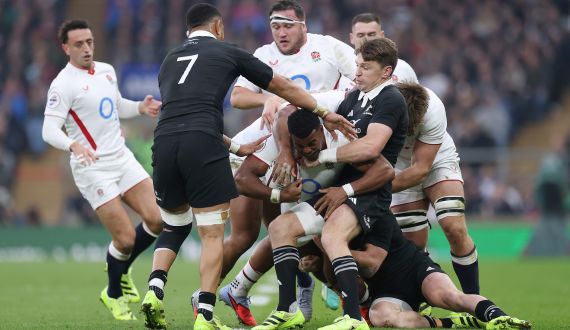 England in action against New Zealand