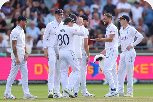 England cricket team celebrate a wicket