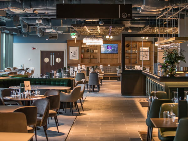 Behind the scenes in The East Wing